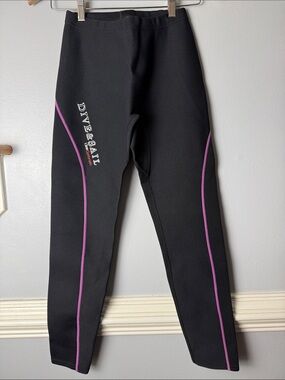 Dive & Sail Women's Black Swim wetsuit neoprine pants with Pink Piping 1.5 mm